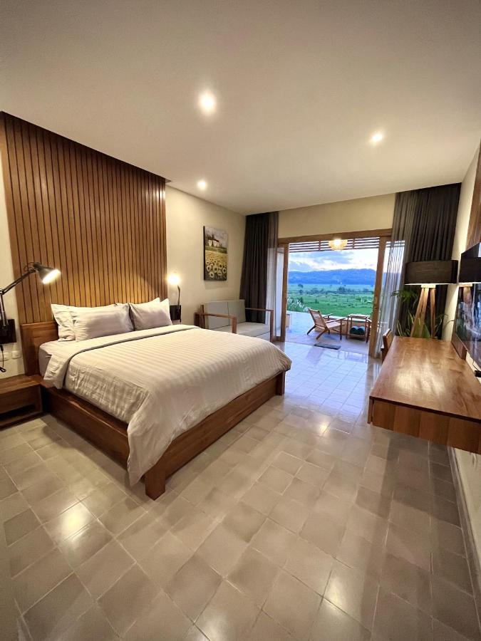 Boutique Villa Jogja Senang ยอกยาการ์ตา ภายนอก รูปภาพ
