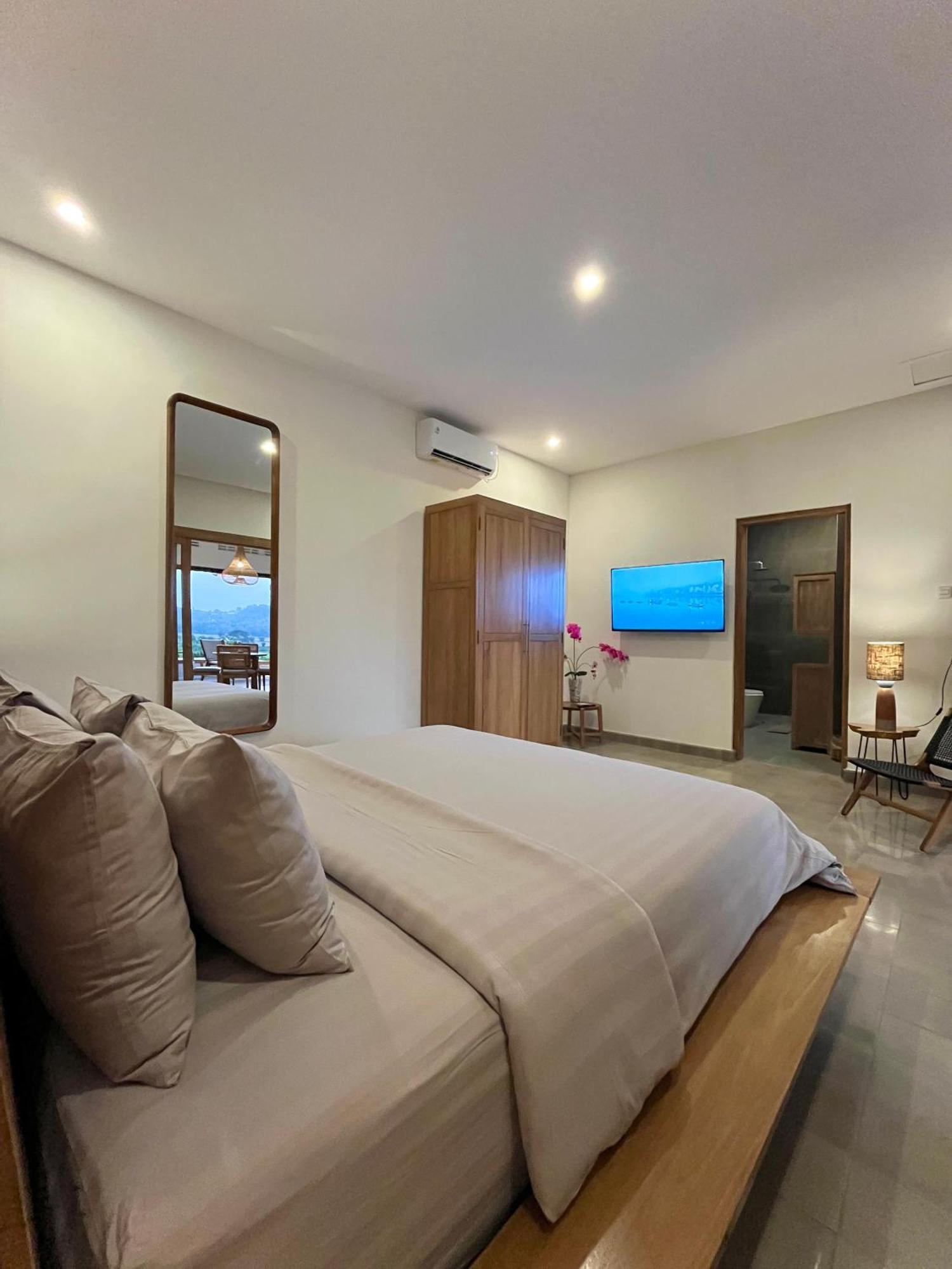 Boutique Villa Jogja Senang ยอกยาการ์ตา ภายนอก รูปภาพ